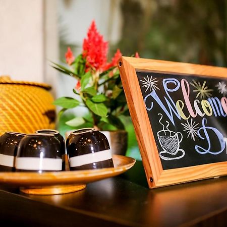 La Maison Danang Beach Hotel Eksteriør billede
