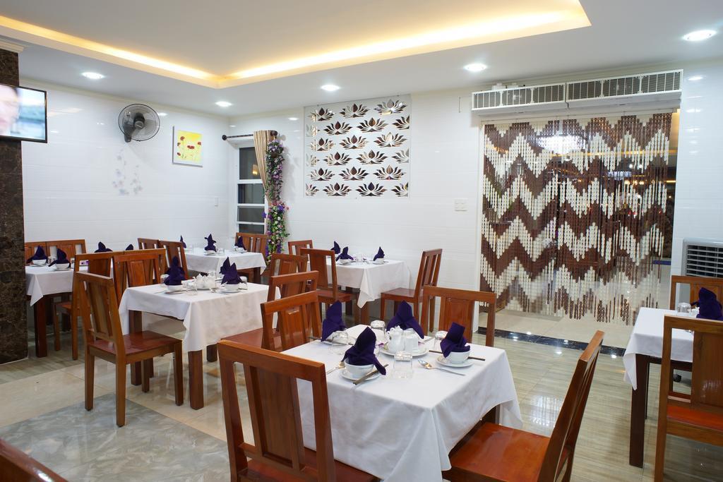 La Maison Danang Beach Hotel Eksteriør billede