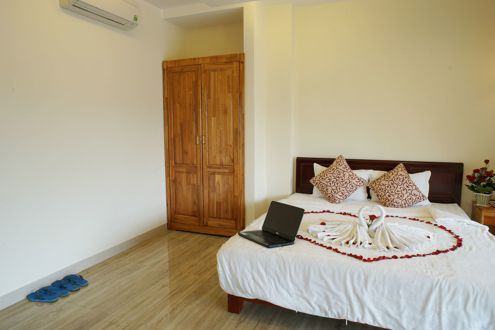 La Maison Danang Beach Hotel Eksteriør billede